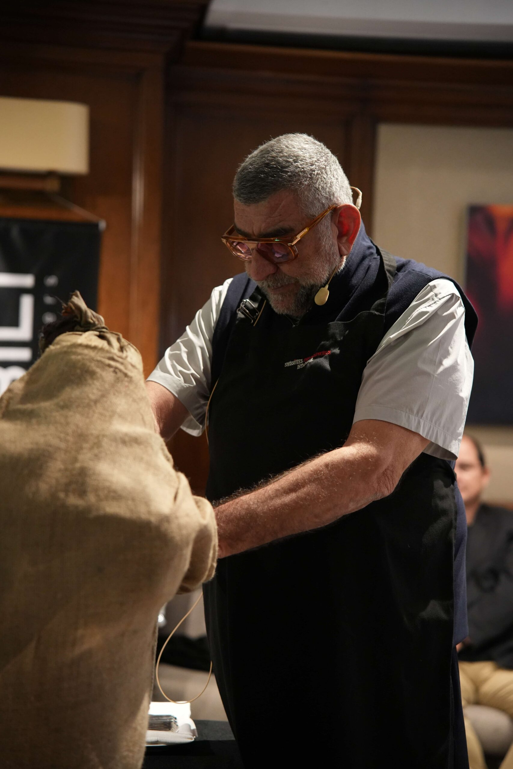 Ahmet Güzelyağdöken: “A Fig Tells the Story of an Entire Childhood” Ahmet Güzelyağdöken: “A Fig Tells The Story Of An Entire Childhood”