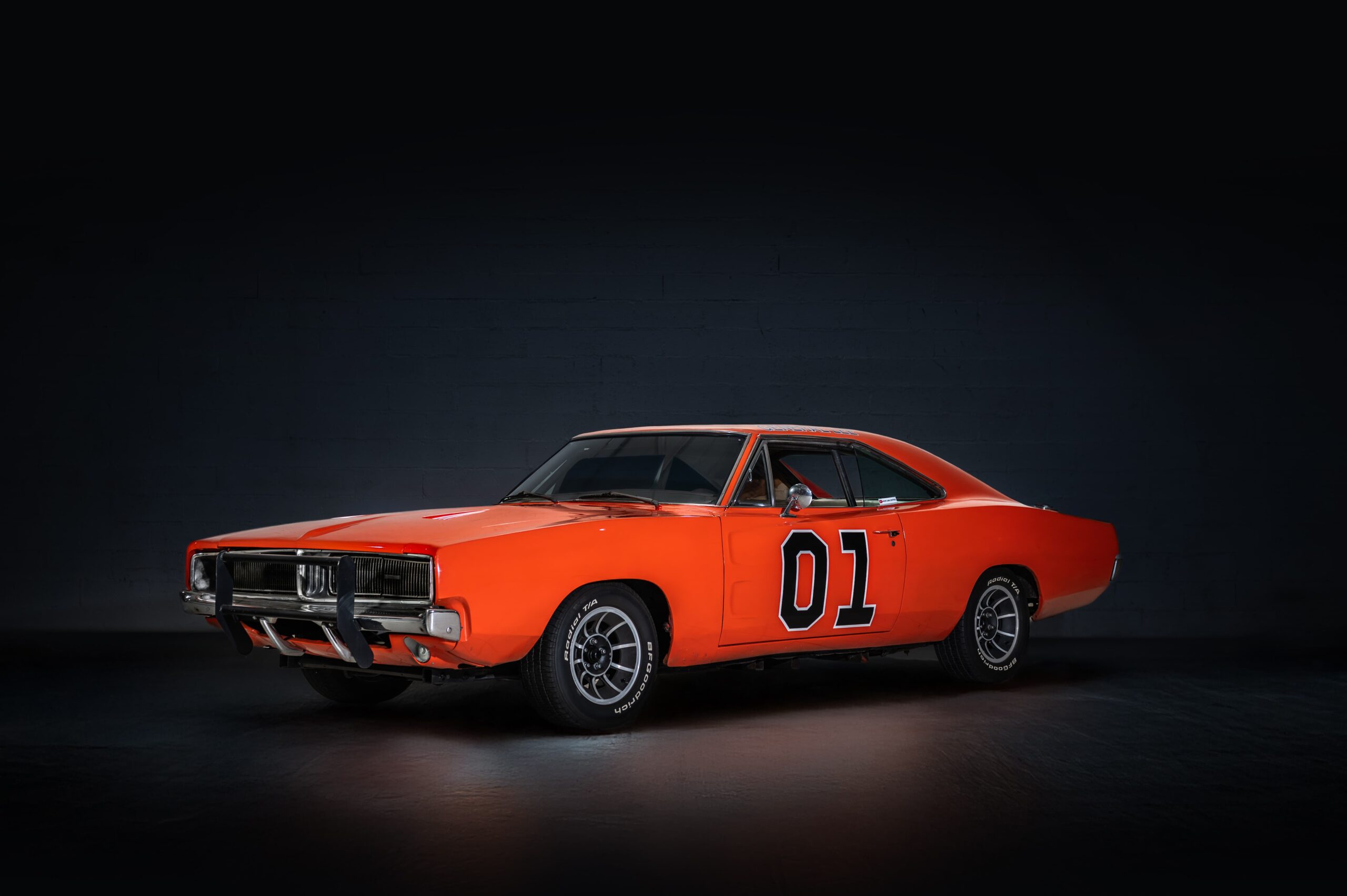 Sinema Dünyasının Efsane Arabaları Satışa Çıkıyor