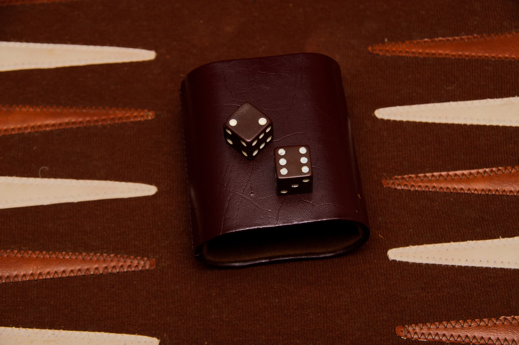 Aklın Yanına Talihin Eklendiği Oyun: Tavla