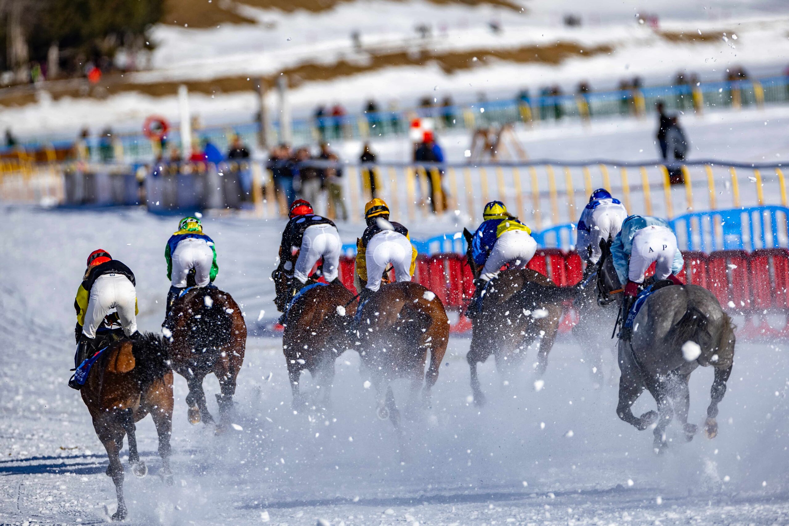 St. Moritz: Alplerin Kış Başkenti St. Moritz: Alplerin Kış Başkenti