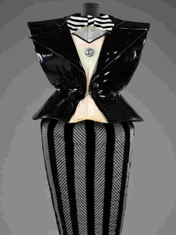 David Bowie Centre: The Creative Legacy of a Phenomenon David Bowie Centre: The Creative Legacy Of A Phenomenon