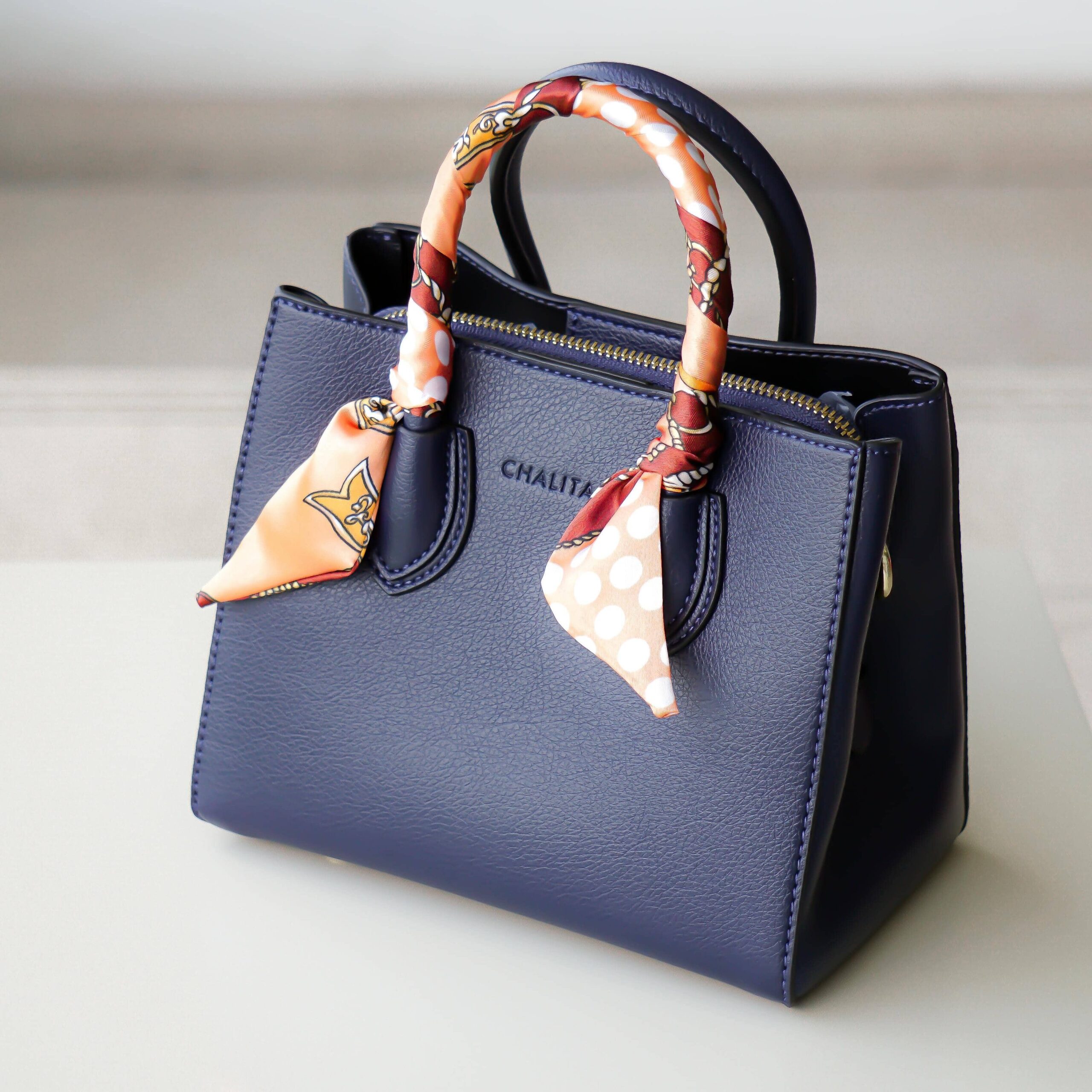 İpek Fular Hakkında Bilmeniz Gerekenler