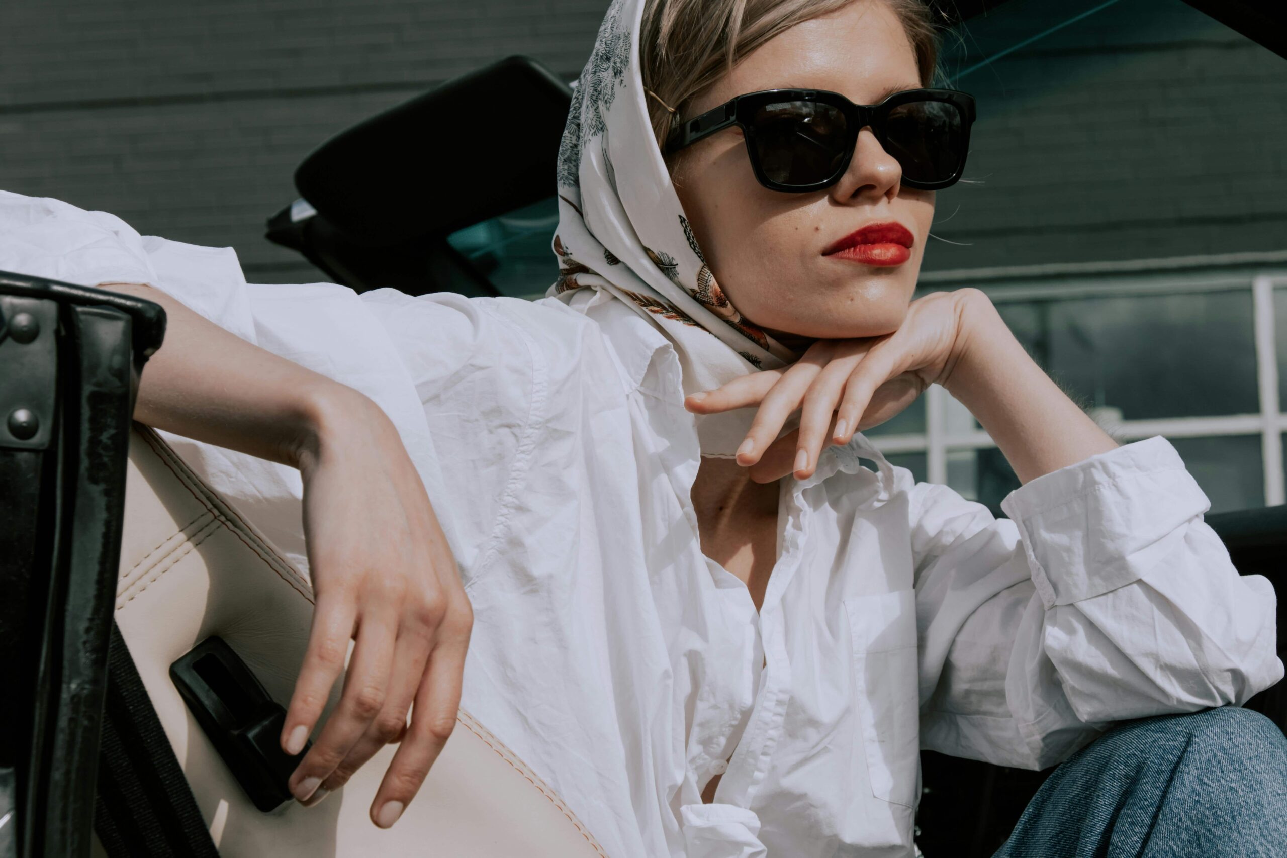 İpek Fular Hakkında Bilmeniz Gerekenler