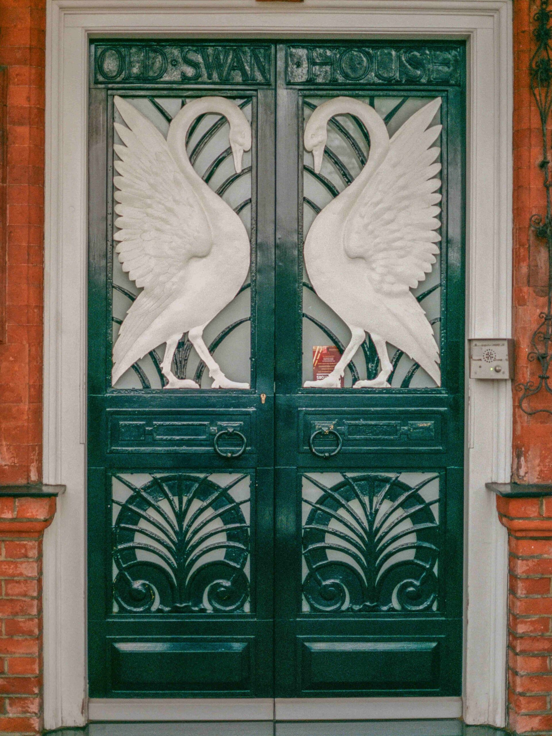 Art Deco: Modernliğin Işıltılı Yüzü 100 Yaşında Art Deco: Modernliğin Işıltılı Yüzü 100 Yaşında