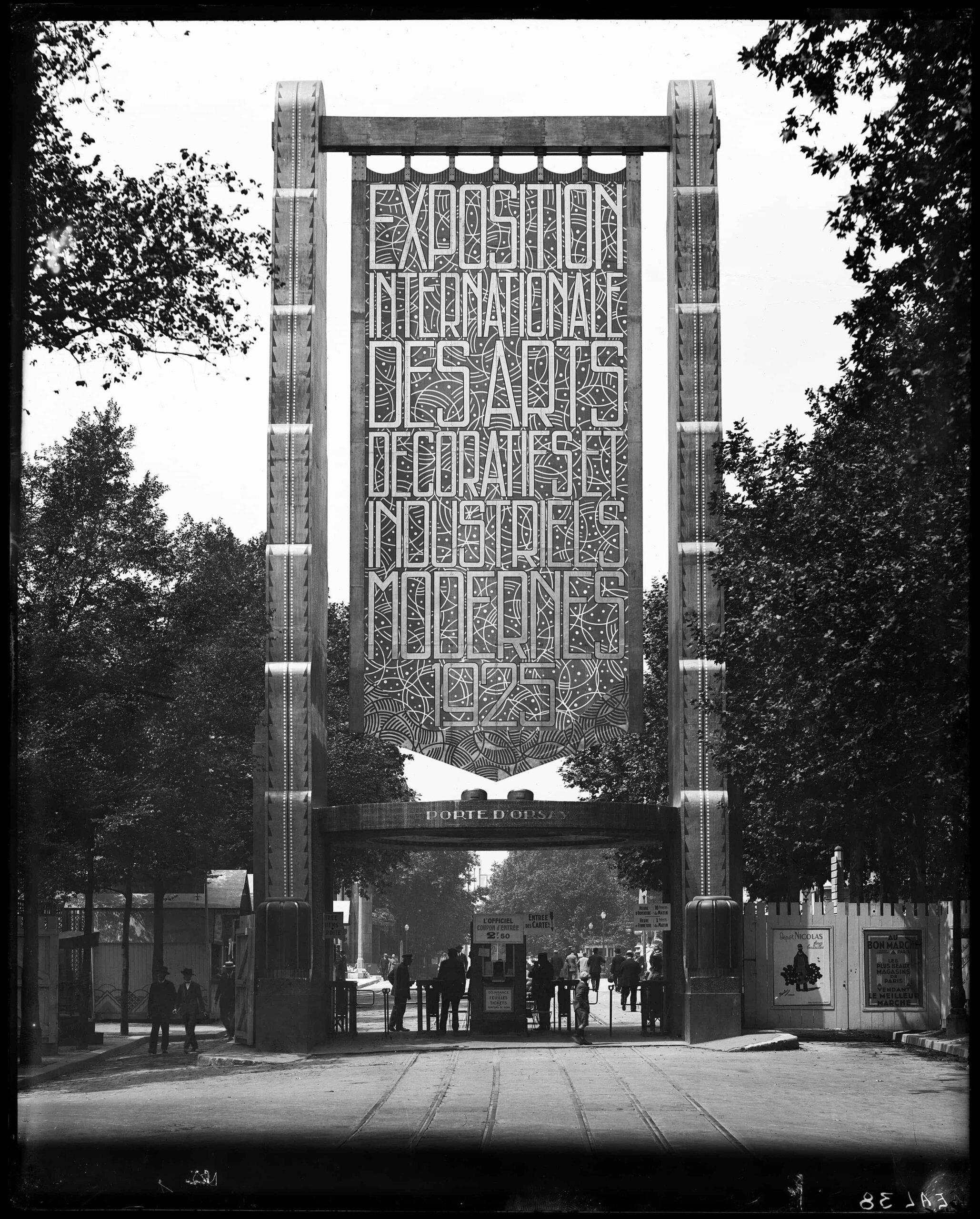 Art Deco: Modernliğin Işıltılı Yüzü 100 Yaşında Art Deco: Modernliğin Işıltılı Yüzü 100 Yaşında