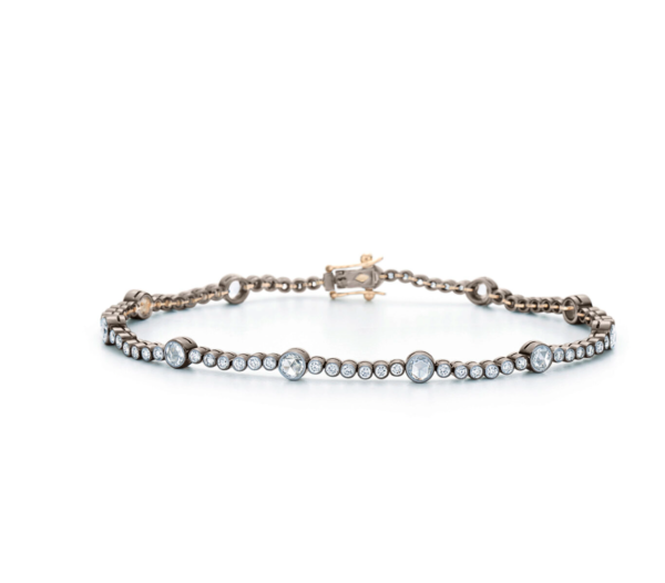 The Evolution Of An Icon: How The Tennis Bracelet Defined Timeless Style