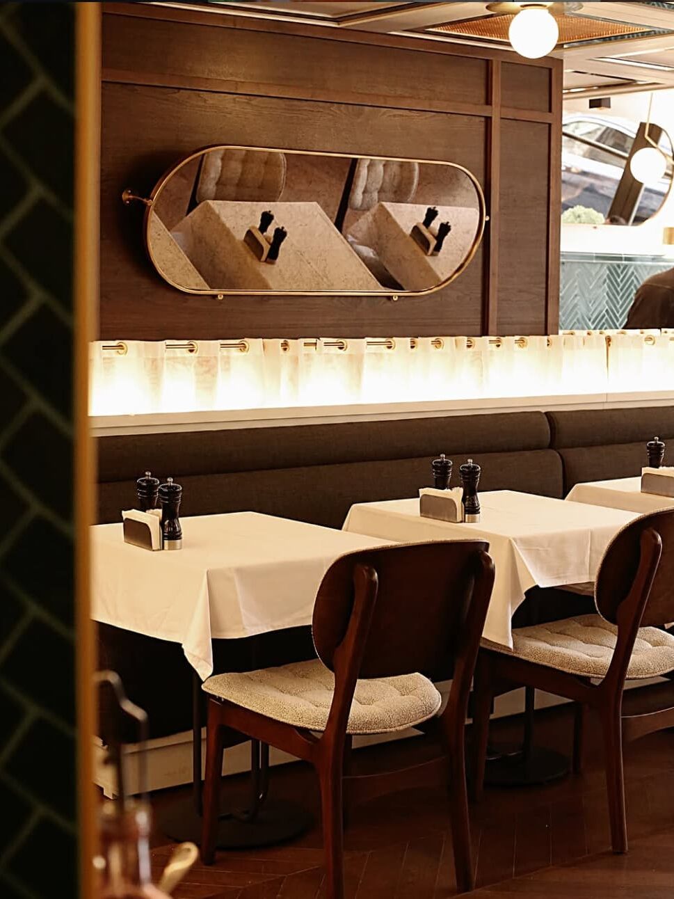 Gelenekselin İzinde: İstanbul Lokantaları Gelenekselin İzinde: İstanbul Lokantaları