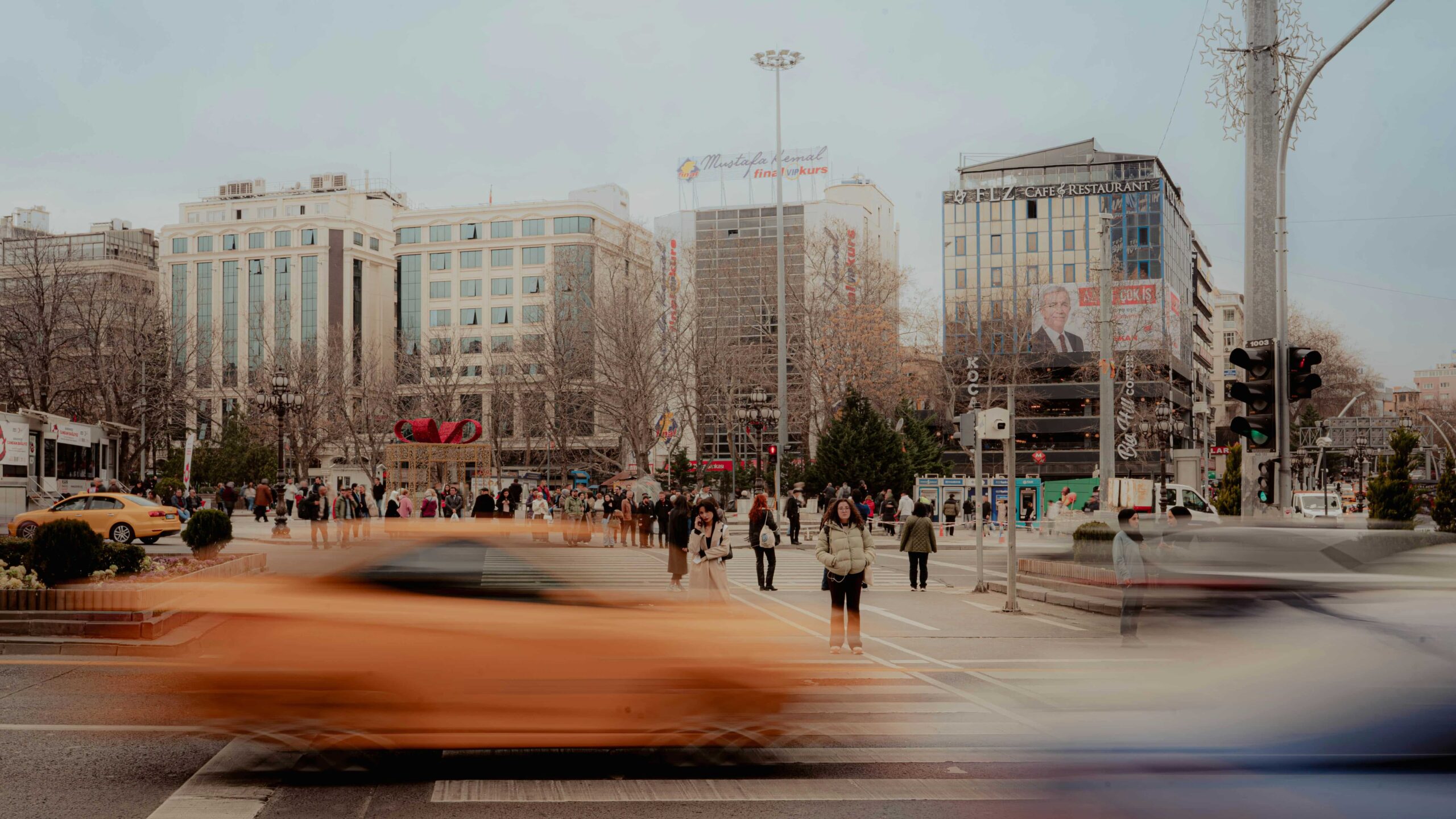 Çağdaş Edebiyatçıların Gözünden Ankara