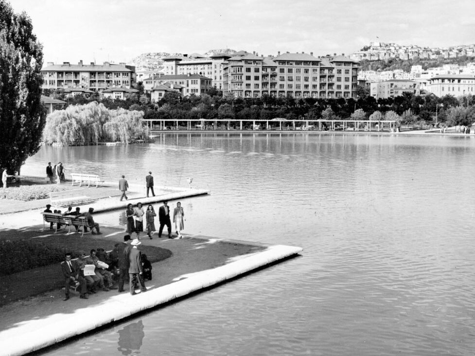 Çağdaş Edebiyatçıların Gözünden Ankara