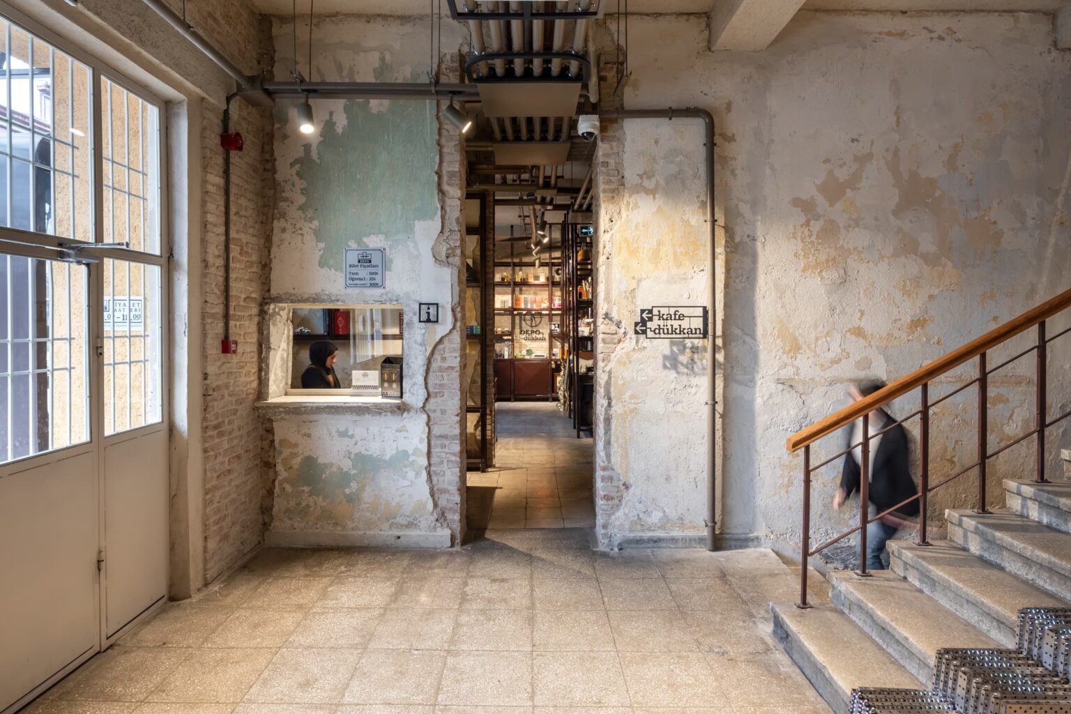 The 20-Year Legacy Of Yalın Architecture: Yalın Şeyler